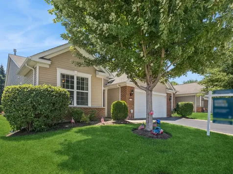2873 Cascade Falls Circle Elgin IL 60124