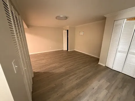 3633 North Pacific Avenue Chicago IL 60634