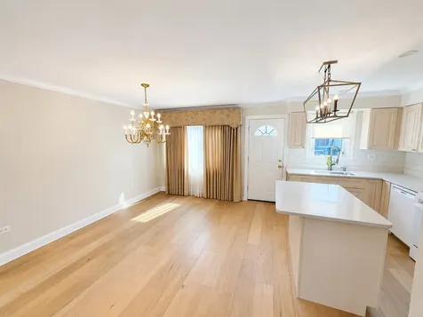 3633 North Pacific Avenue Chicago IL 60634