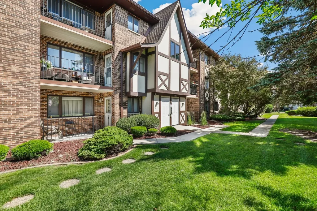 10516 Ridge Cove Drive Chicago Ridge IL 60415
