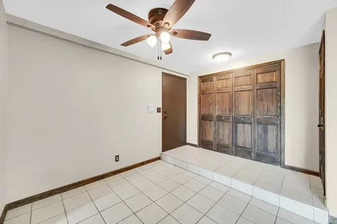 13540 Lawler Avenue Crestwood IL 60418