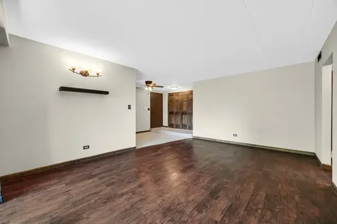 13540 Lawler Avenue Crestwood IL 60418