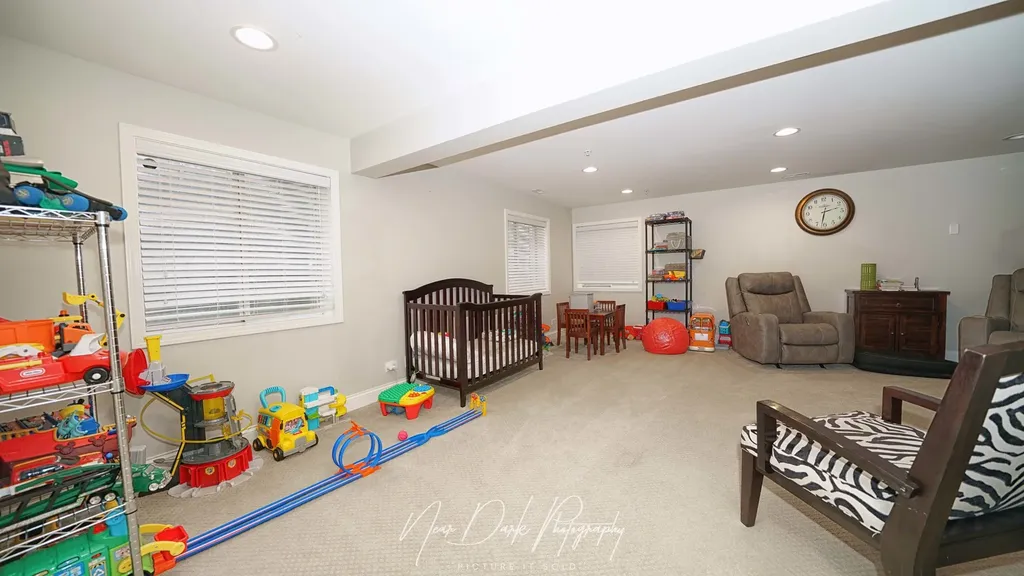 29 Lakebreeze Court Lake Zurich IL 60047
