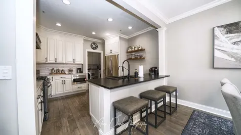 29 Lakebreeze Court Lake Zurich IL 60047