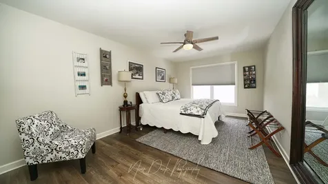 29 Lakebreeze Court Lake Zurich IL 60047