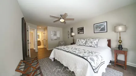 29 Lakebreeze Court Lake Zurich IL 60047