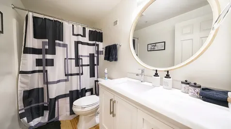 29 Lakebreeze Court Lake Zurich IL 60047