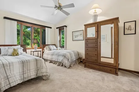 1432 Picadilly Circle Mount Prospect IL 60056