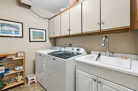 1432 Picadilly Circle Mount Prospect IL 60056