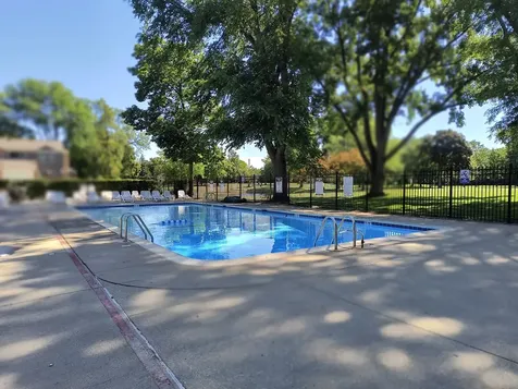 1432 Picadilly Circle Mount Prospect IL 60056