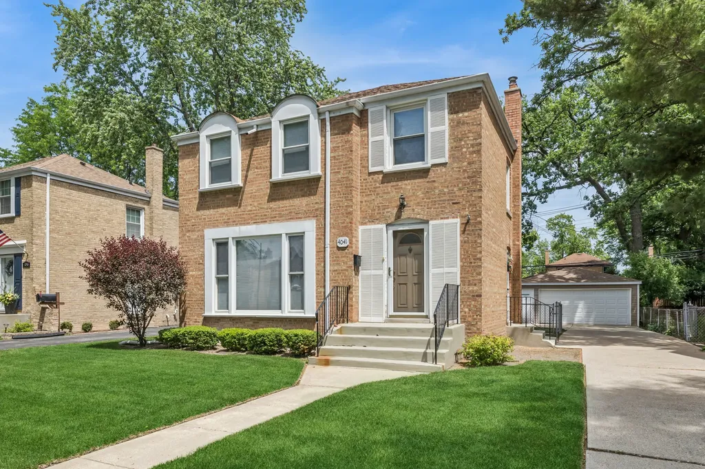 4041 North Pittsburgh Avenue Chicago IL 60634
