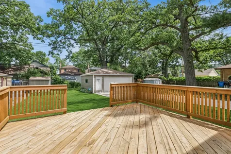 4041 North Pittsburgh Avenue Chicago IL 60634