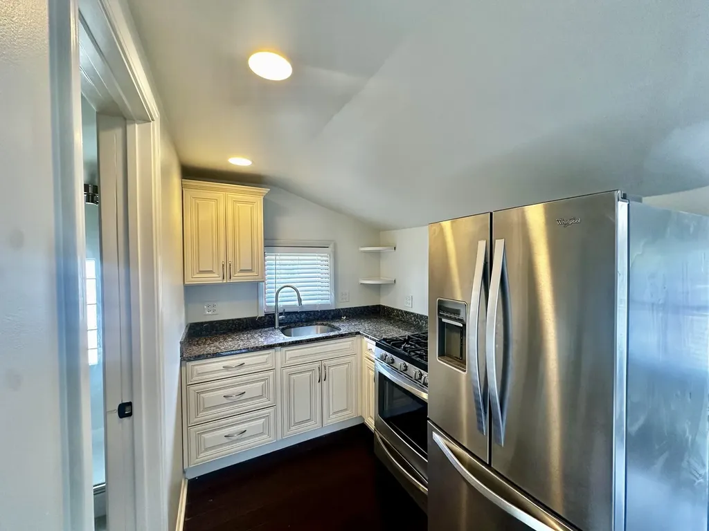 3147 Sunnyside Avenue Brookfield IL 60513