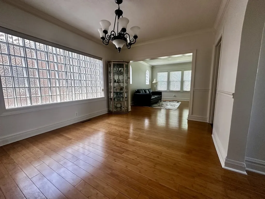 3147 Sunnyside Avenue Brookfield IL 60513