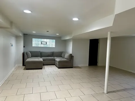 3147 Sunnyside Avenue Brookfield IL 60513