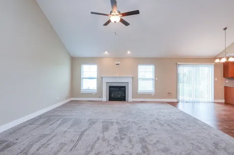 542 Peacock Place Manteno IL 60950