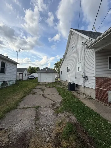 826 Prairie Avenue Kewanee IL 61443