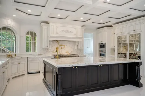 6413 South County Line Road Burr Ridge IL 60527