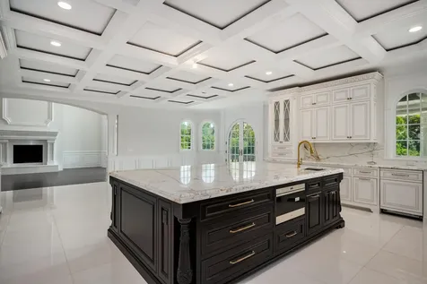 6413 South County Line Road Burr Ridge IL 60527
