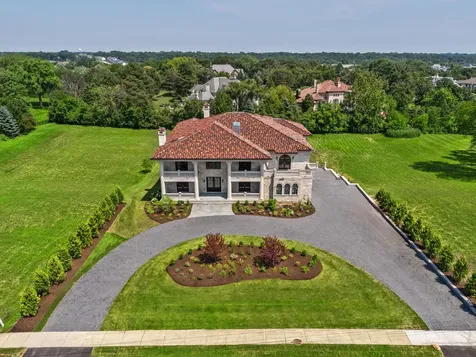 6413 South County Line Road Burr Ridge IL 60527