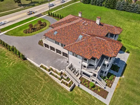 6413 South County Line Road Burr Ridge IL 60527