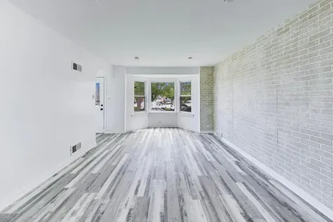 5718 North Parkside Avenue Chicago IL 60646