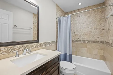 1005 West Firestone Drive Hoffman Estates IL 60192
