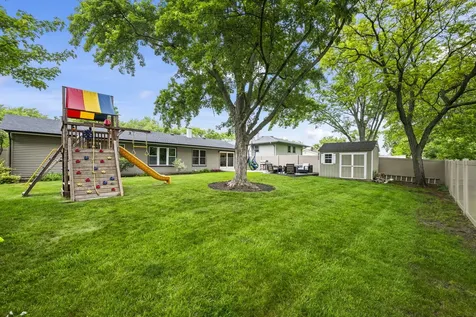 1005 West Firestone Drive Hoffman Estates IL 60192