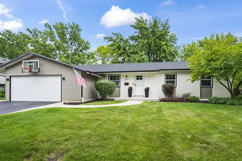 1005 West Firestone Drive Hoffman Estates IL 60192