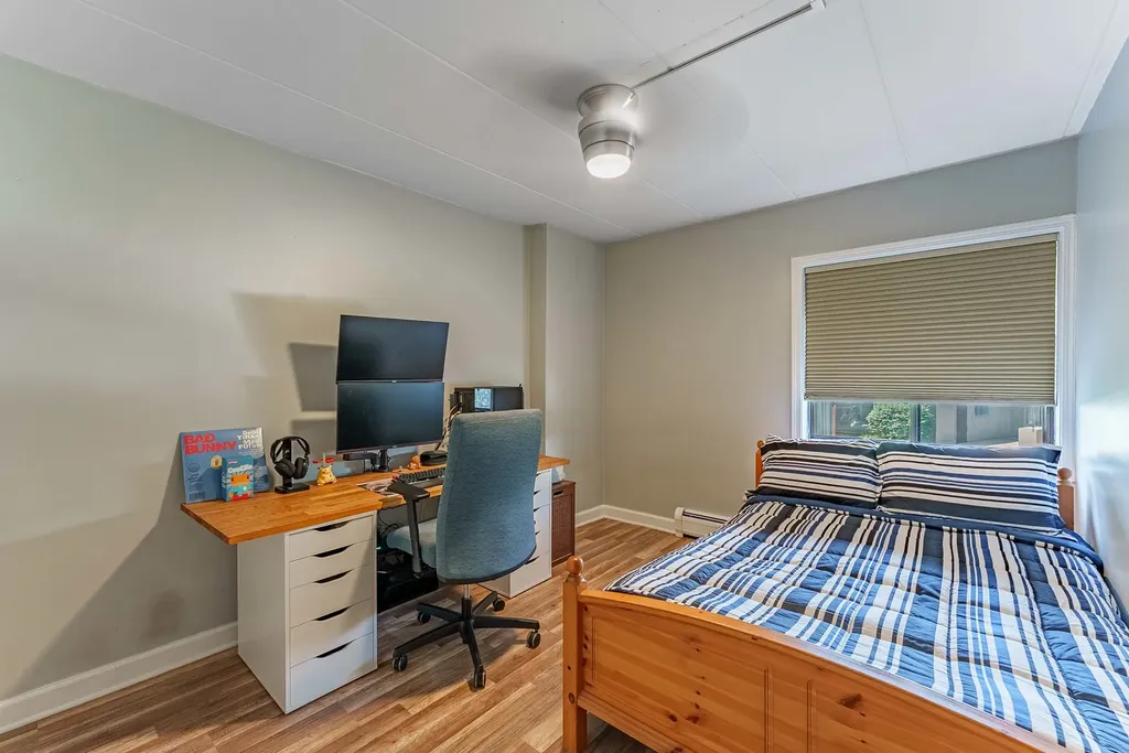 208 East Bailey Road Naperville IL 60565