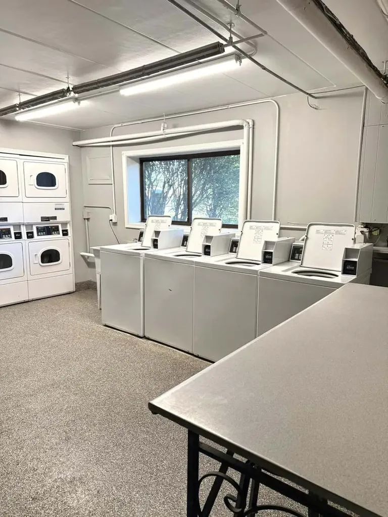 208 East Bailey Road Naperville IL 60565
