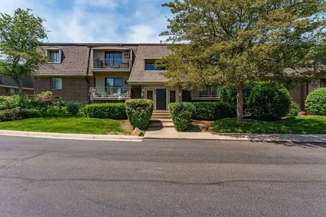 208 East Bailey Road Naperville IL 60565