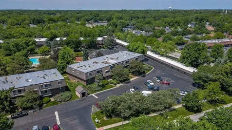 208 East Bailey Road Naperville IL 60565