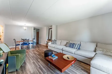 208 East Bailey Road Naperville IL 60565