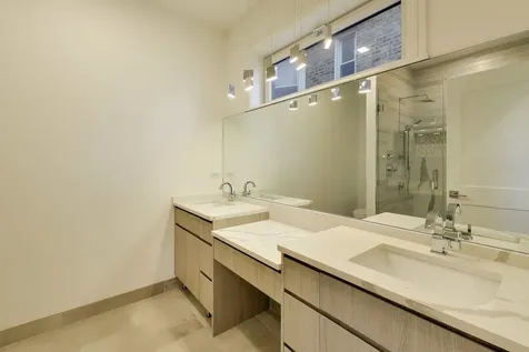 4351 South Vincennes Avenue Chicago IL 60653