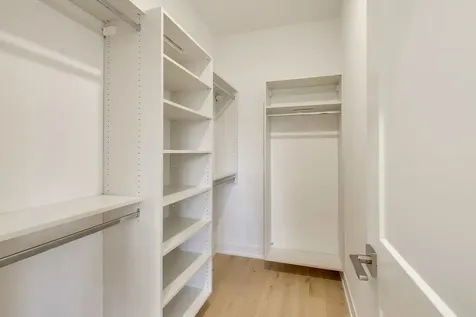 4351 South Vincennes Avenue Chicago IL 60653