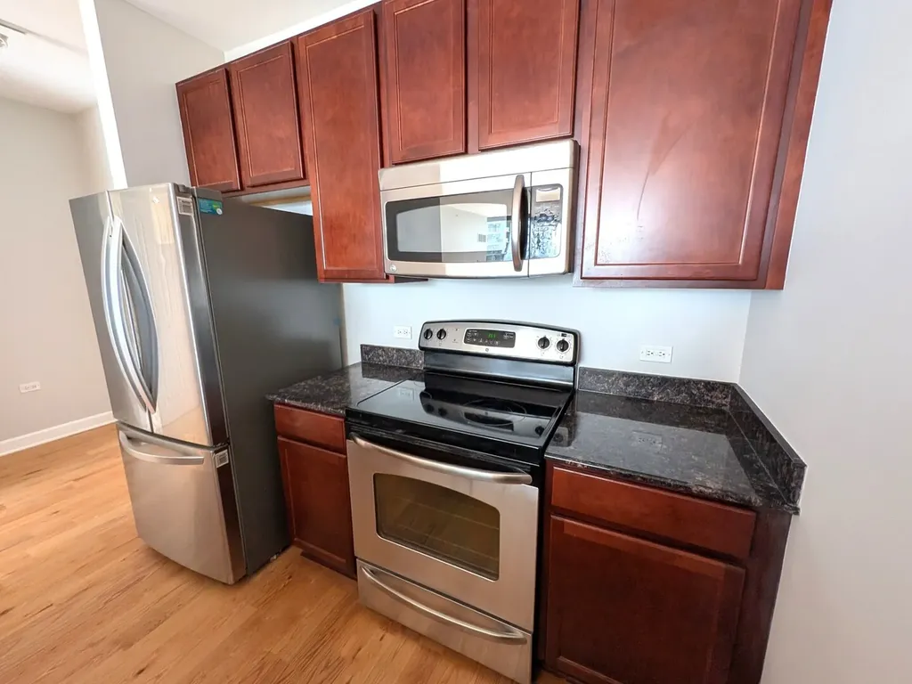 100 East 14th Street Chicago IL 60605