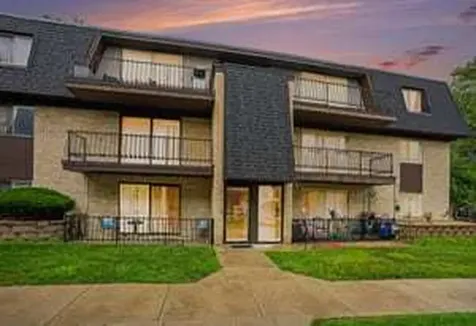 11115 South 84th Avenue Palos Hills IL 60465
