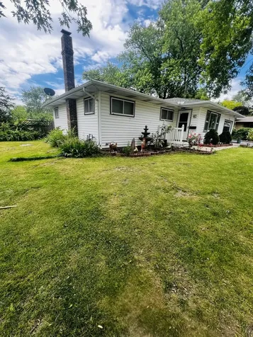 3858 East Lakeview Drive Kankakee IL 60901