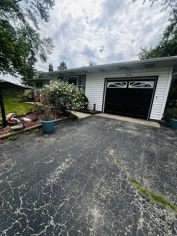 3858 East Lakeview Drive Kankakee IL 60901