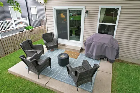 3345 Silver City Court Montgomery IL 60538