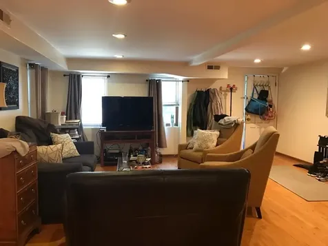 1224 West Melrose Street Chicago IL 60657