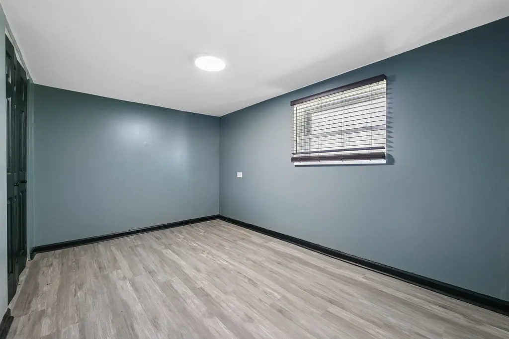 7545 South Ridgeland Avenue Chicago IL 60649