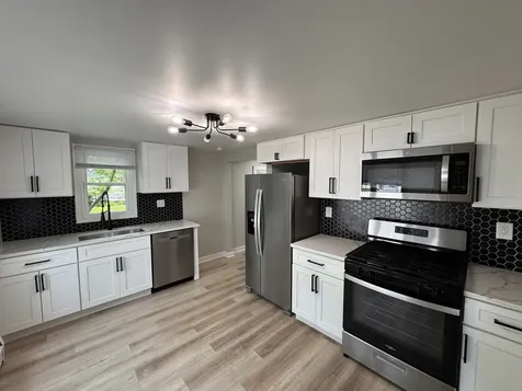 19 Stryker Avenue Joliet IL 60436