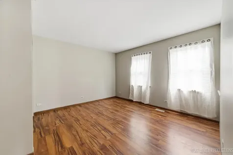 1598 Saint Andrews Circle Elgin IL 60123
