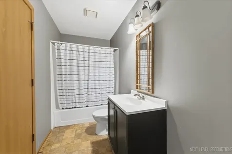 1598 Saint Andrews Circle Elgin IL 60123