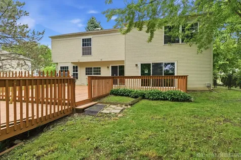 1598 Saint Andrews Circle Elgin IL 60123