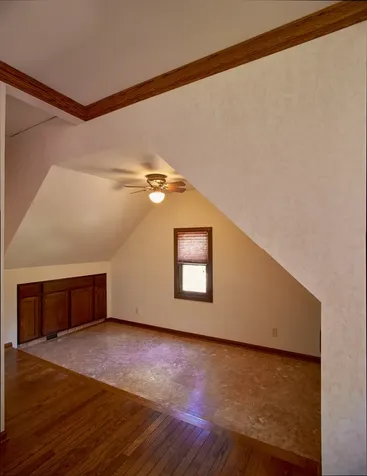 831 Circle Avenue Forest Park IL 60130
