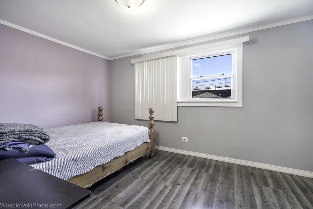 3237 West 38th Place Chicago IL 60632