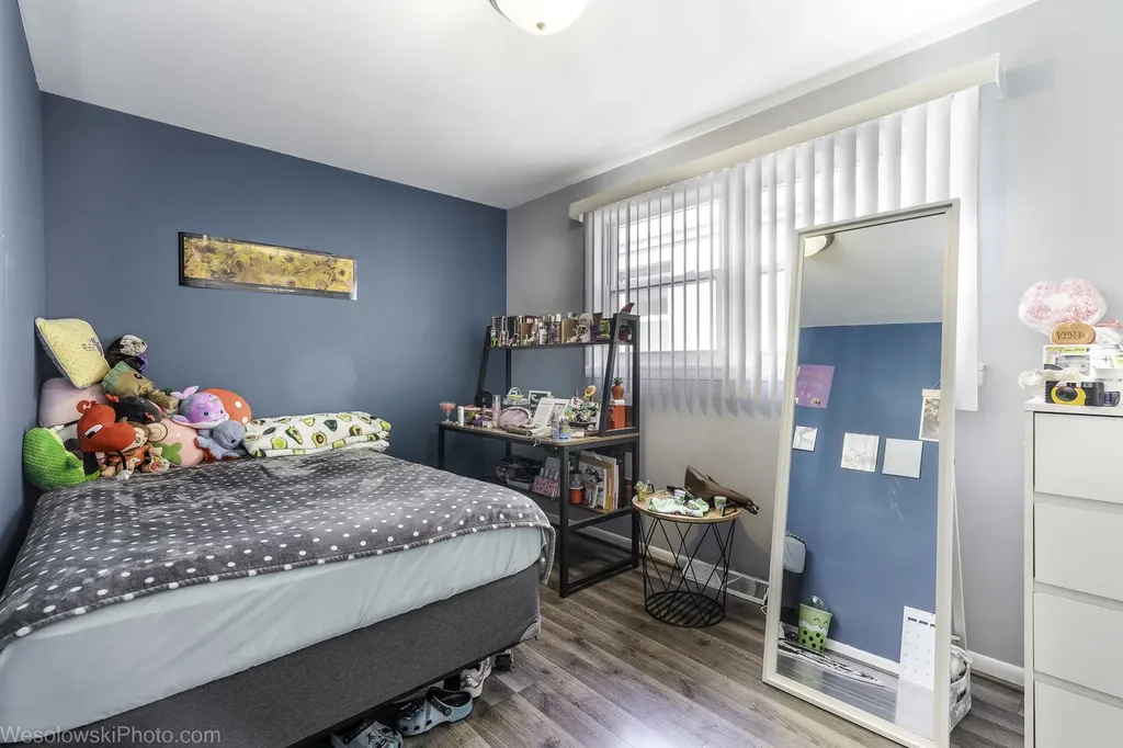 3237 West 38th Place Chicago IL 60632